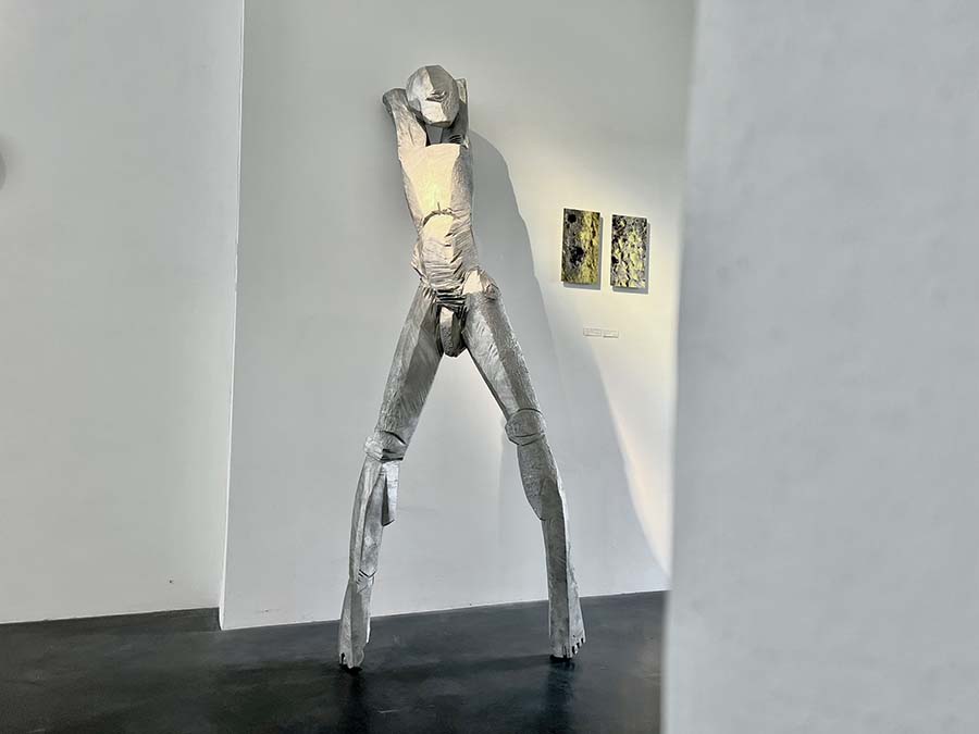 Liegender aufgestellt